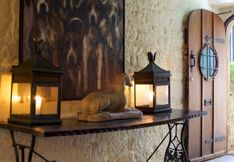 Broadway Hotel entrance