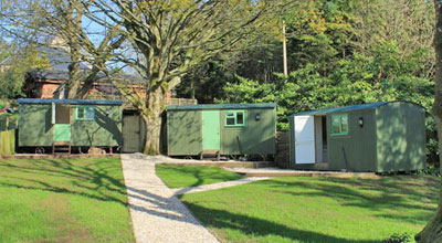 Glamping in Broadway