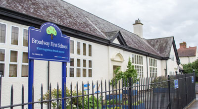 Broadway First School